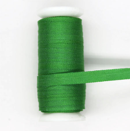 483 - Seidenbändchen 4 mm breit, 10-m-Spule, Farbe: Farngrün
