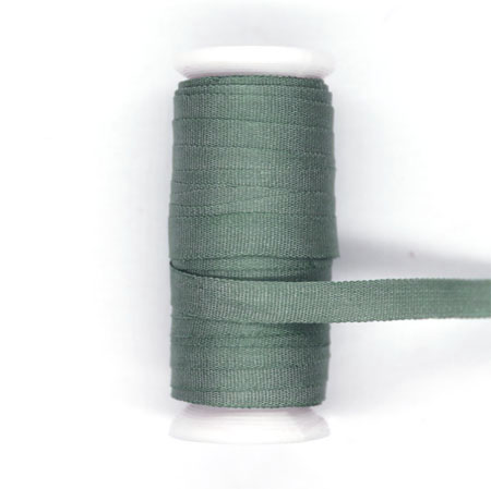 472 - Seidenbändchen 4 mm breit, 10-m-Spule, Farbe: Ozeanblau 472 - Seidenbändchen 4 mm breit, 10-m-Spule, Farbe: Ozeanblau